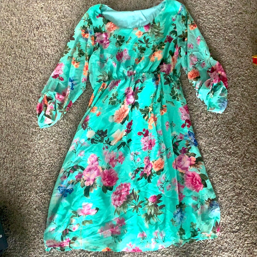 Maternity chiffon floral dress